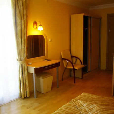 Isik Hotel *
